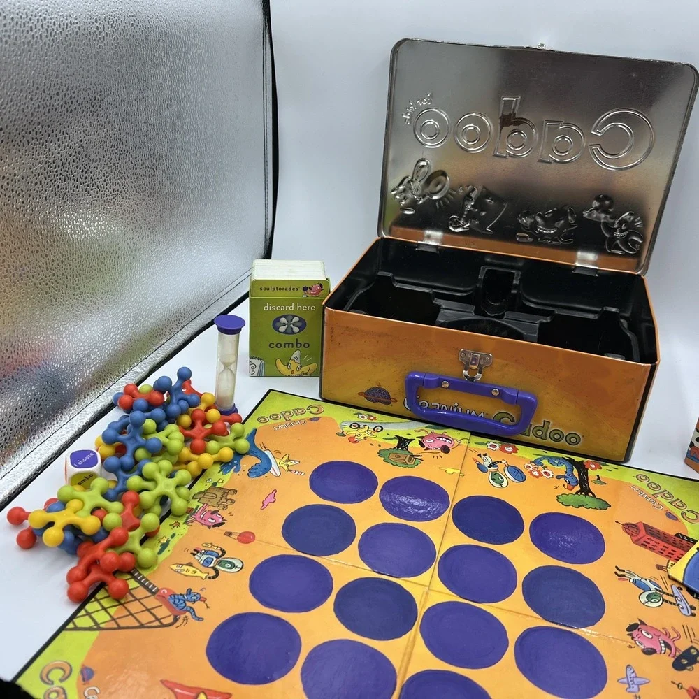 Cranium Cadoo for Kids - Tin Collector's Box Carrying Case - Full Set Dried Clay
